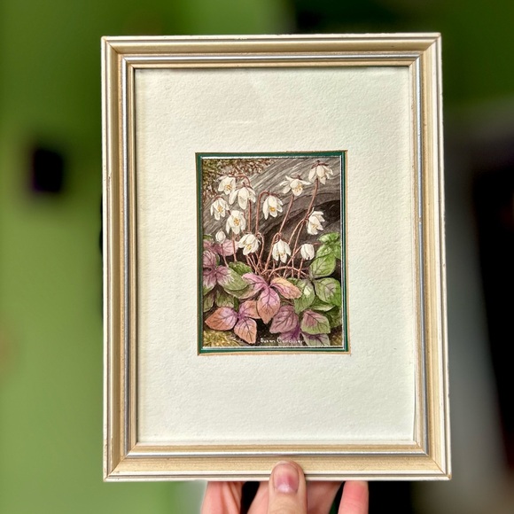 Other - VTG Golden Framed Lily of The Valley Floral Elegant Cottagecore Art Decor